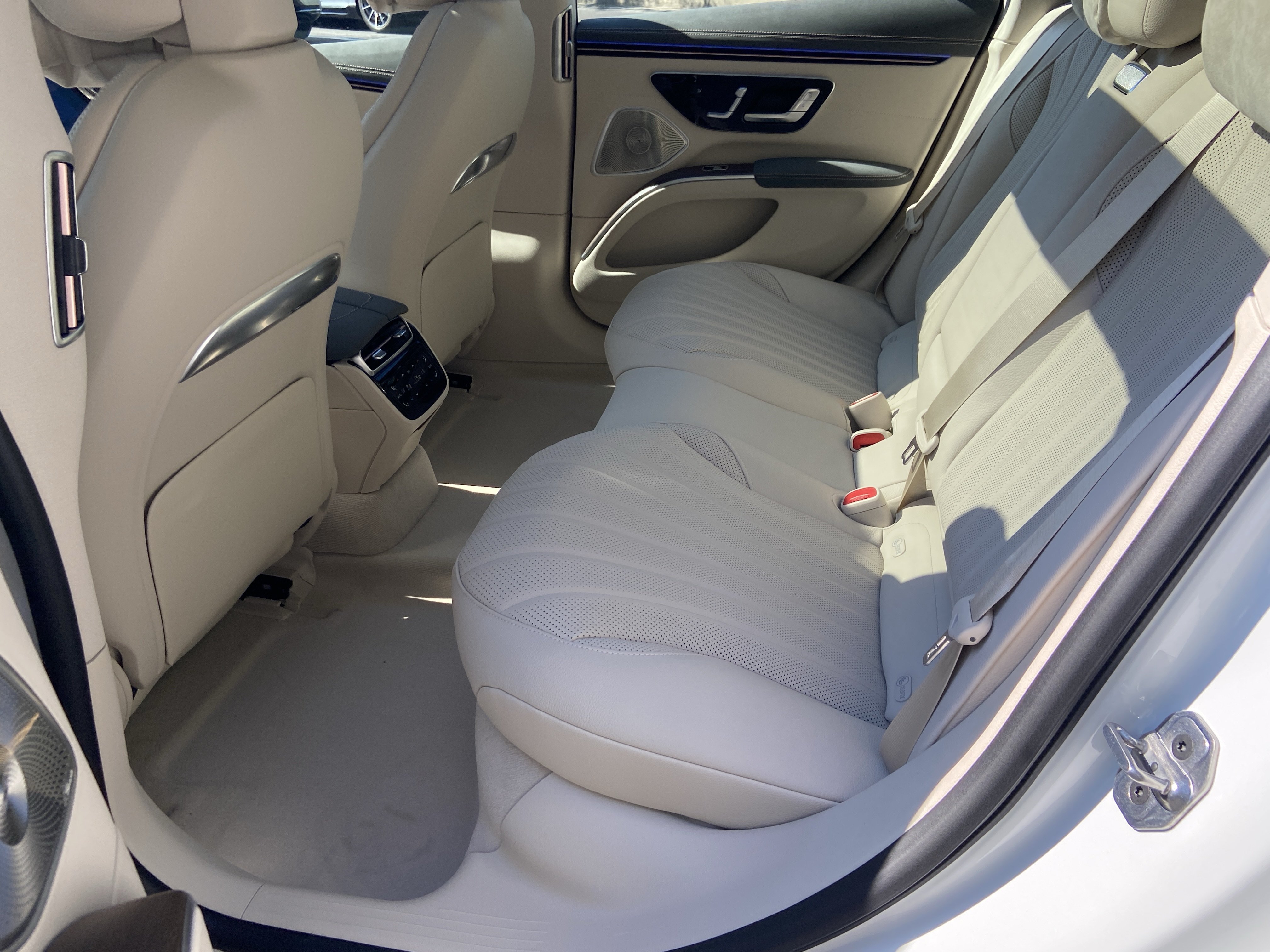 New 2026 Mercedes-Benz EQS 450+ 4MATIC Sedan image 38