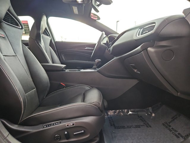 Used 2019 Buick Regal GS AWD/4WD image 21