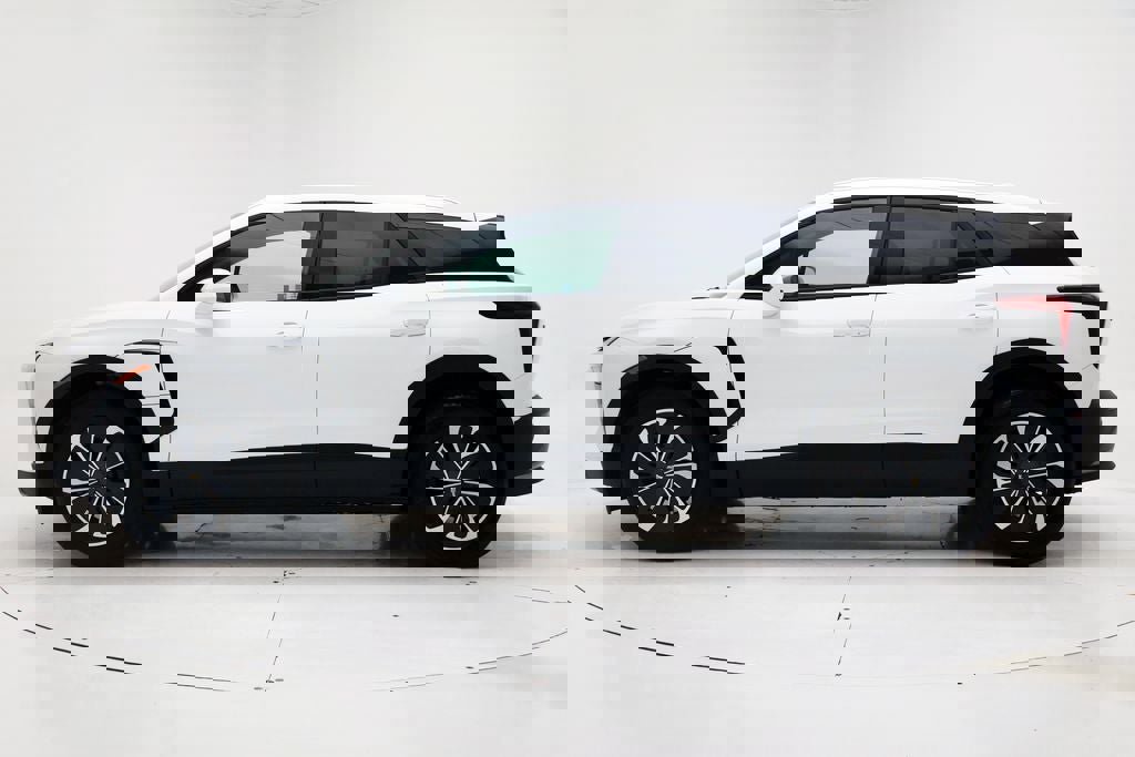 Used 2025 Chevrolet Blazer EV LT image 5