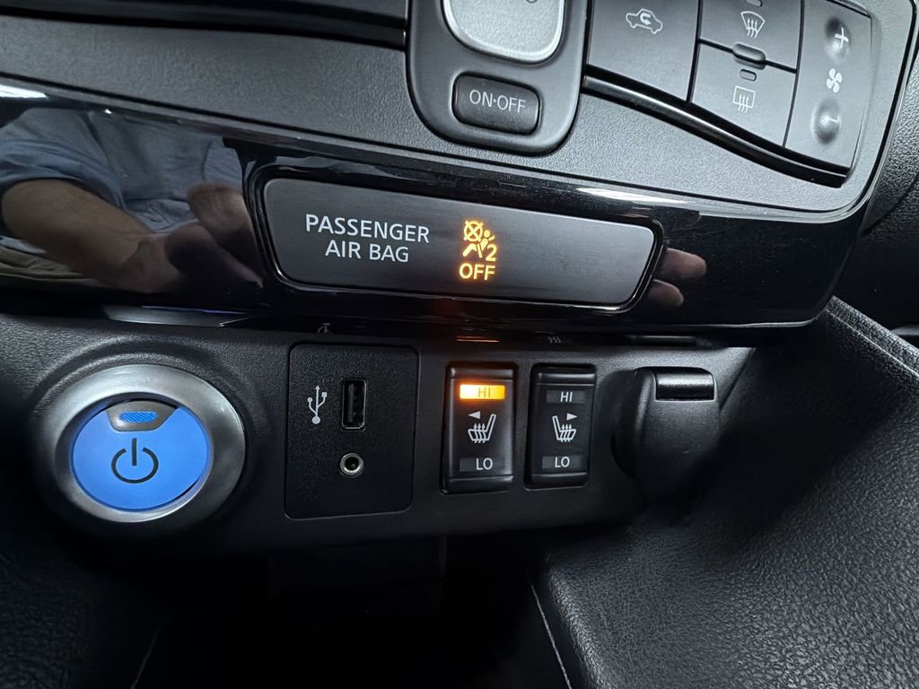 Used 2018 Nissan Leaf SV w/ SV All Weather Package FWD image 22