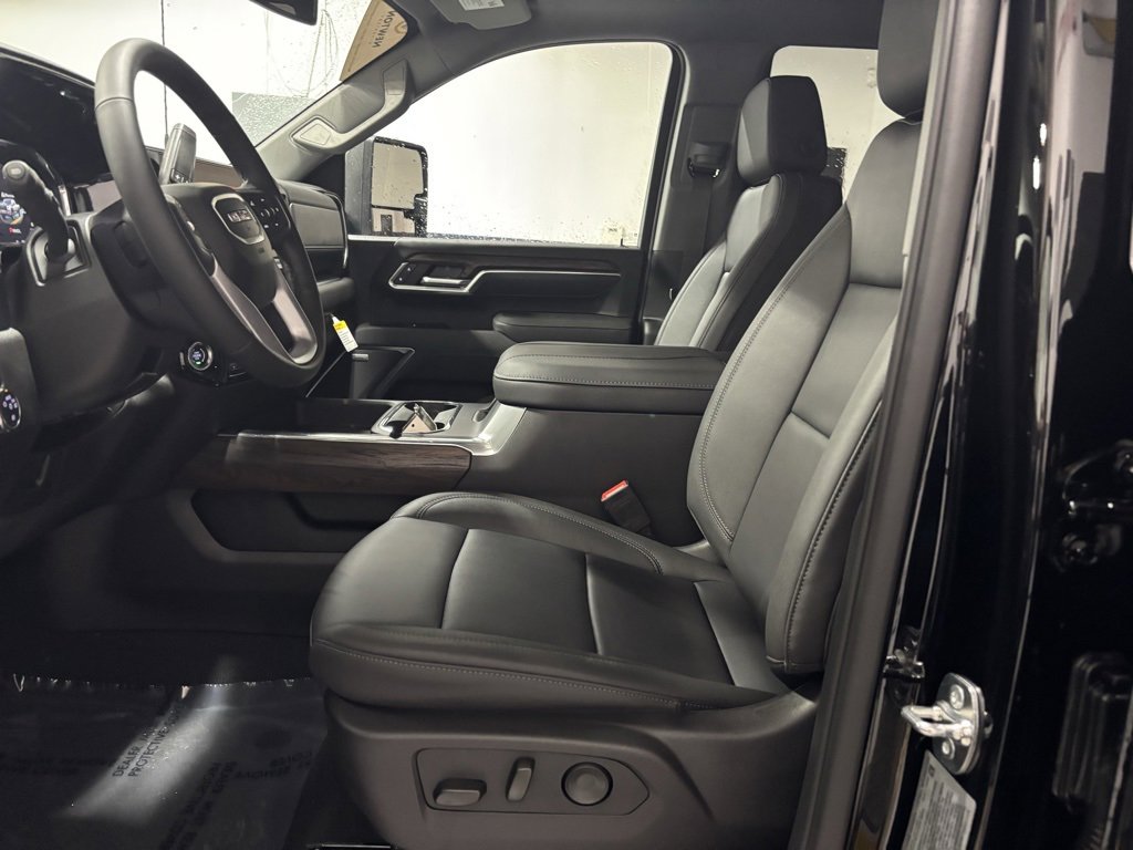 New 2025 GMC Sierra 2500 SLT w/ SLT Premium Package image 27