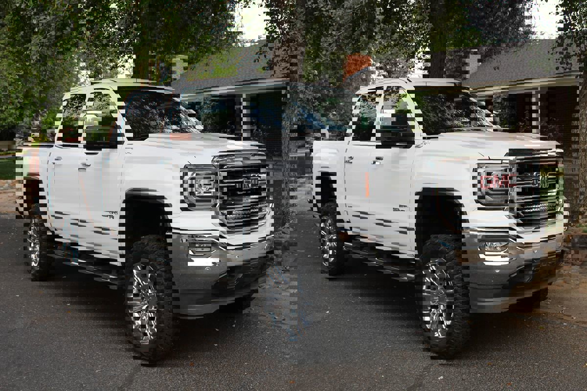 Used 2017 GMC Sierra 1500 SLT image 37