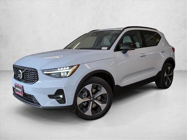 New 2026 Volvo XC40 B5 Plus w/ Protection Package Premier