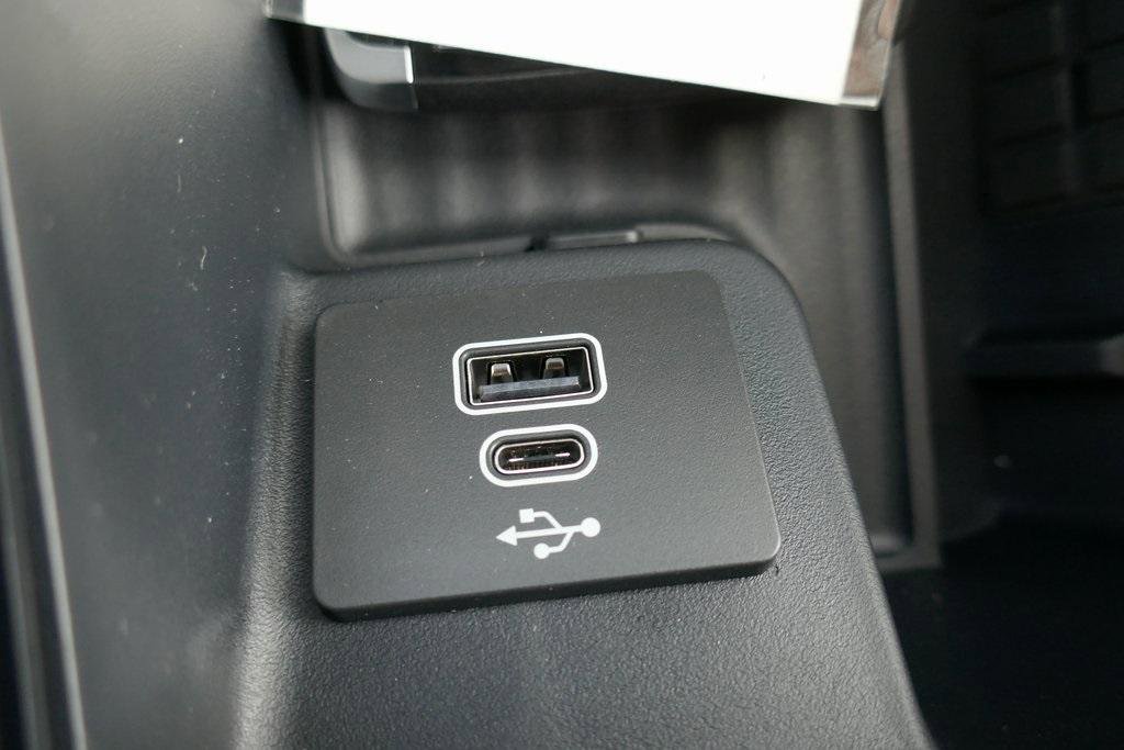 New 2025 Ford Expedition Tremor image 17