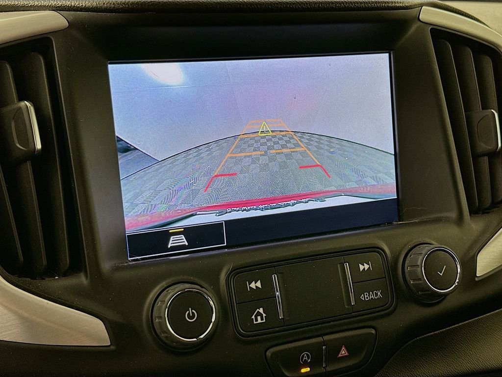 Used 2022 GMC Terrain SLT w/ Infotainment Package II image 21