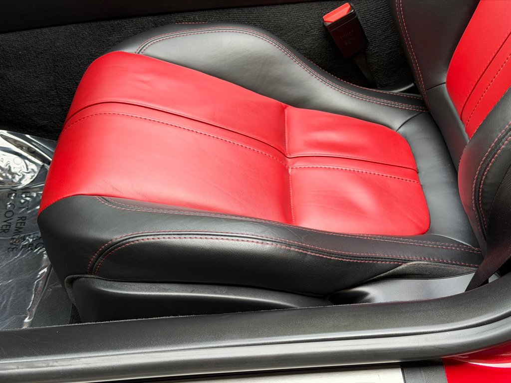 Used 2016 Jaguar F-TYPE R AWD/4WD image 30