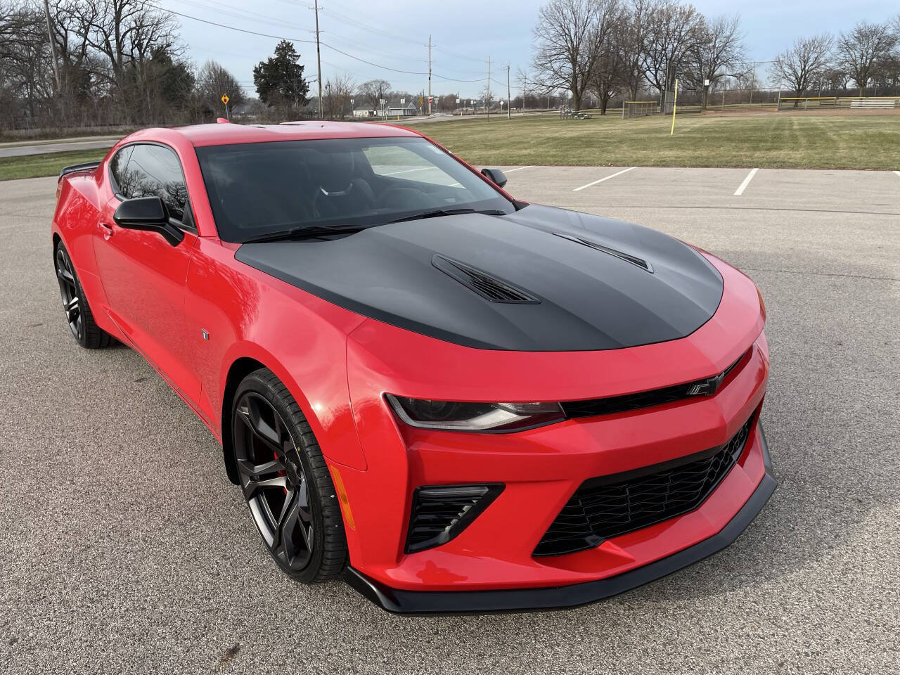 Used 2018 Chevrolet Camaro SS RWD image 37