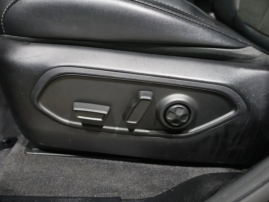 Used 2021 Jeep Grand Cherokee L Laredo image 10