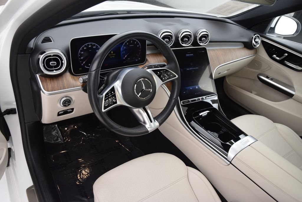 Used 2023 Mercedes-Benz C 300 Sedan image 21