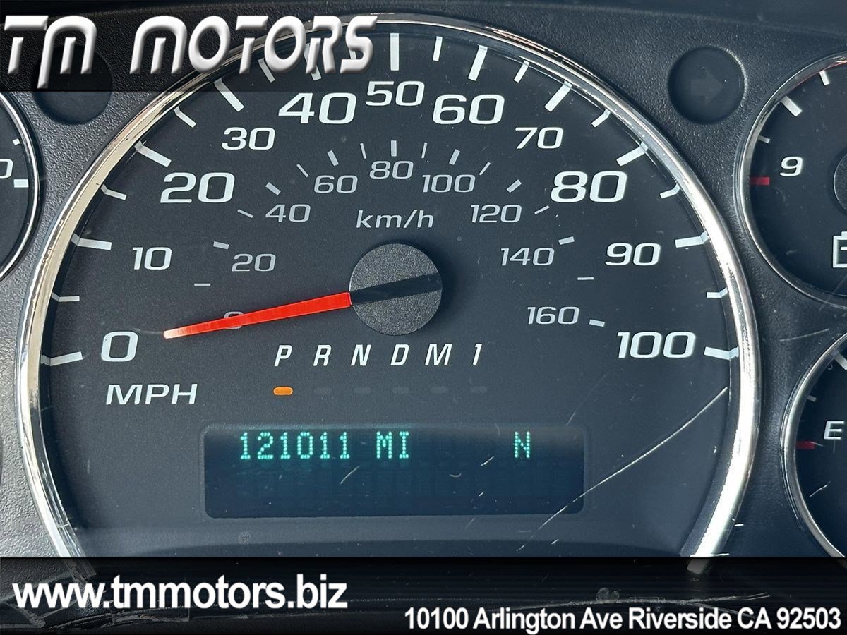 Used 2019 Chevrolet Express 2500 Extended image 15