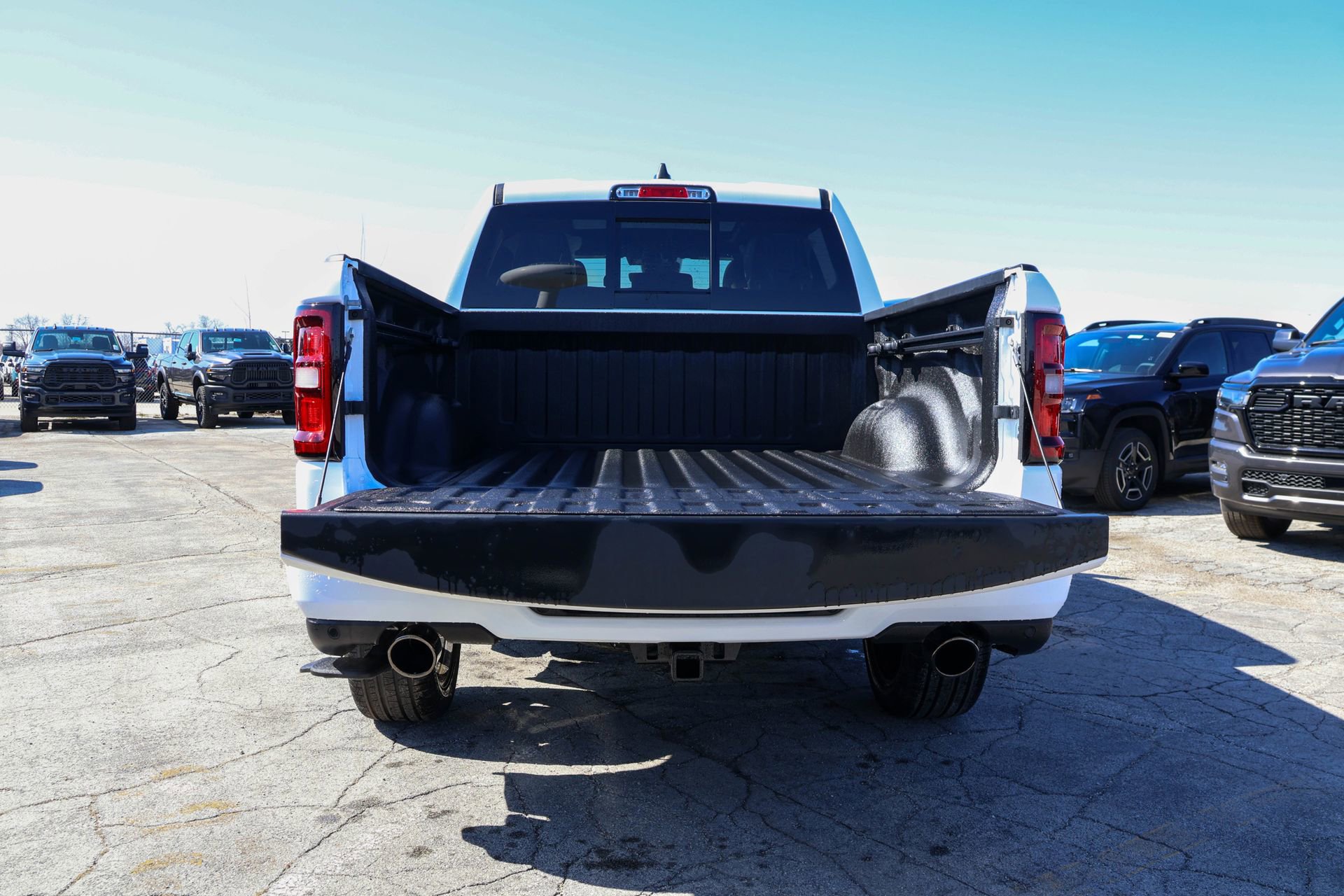 New 2026 RAM 1500 Laramie w/ Night Edition AWD/4WD image 14