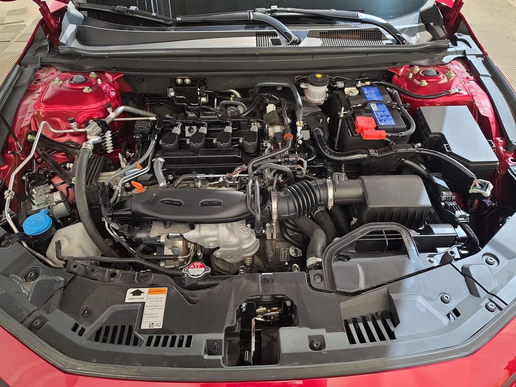 Used 2025 Honda Accord SE image 18