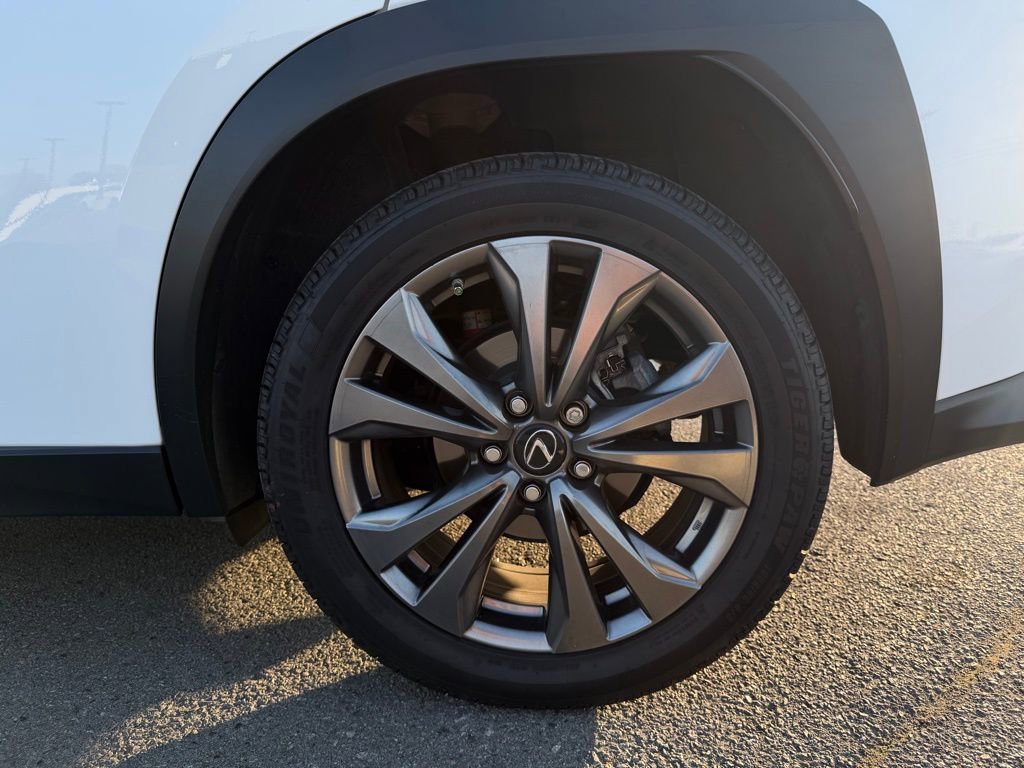 Used 2019 Lexus UX 200 F Sport w/ F Sport Premium Package image 30