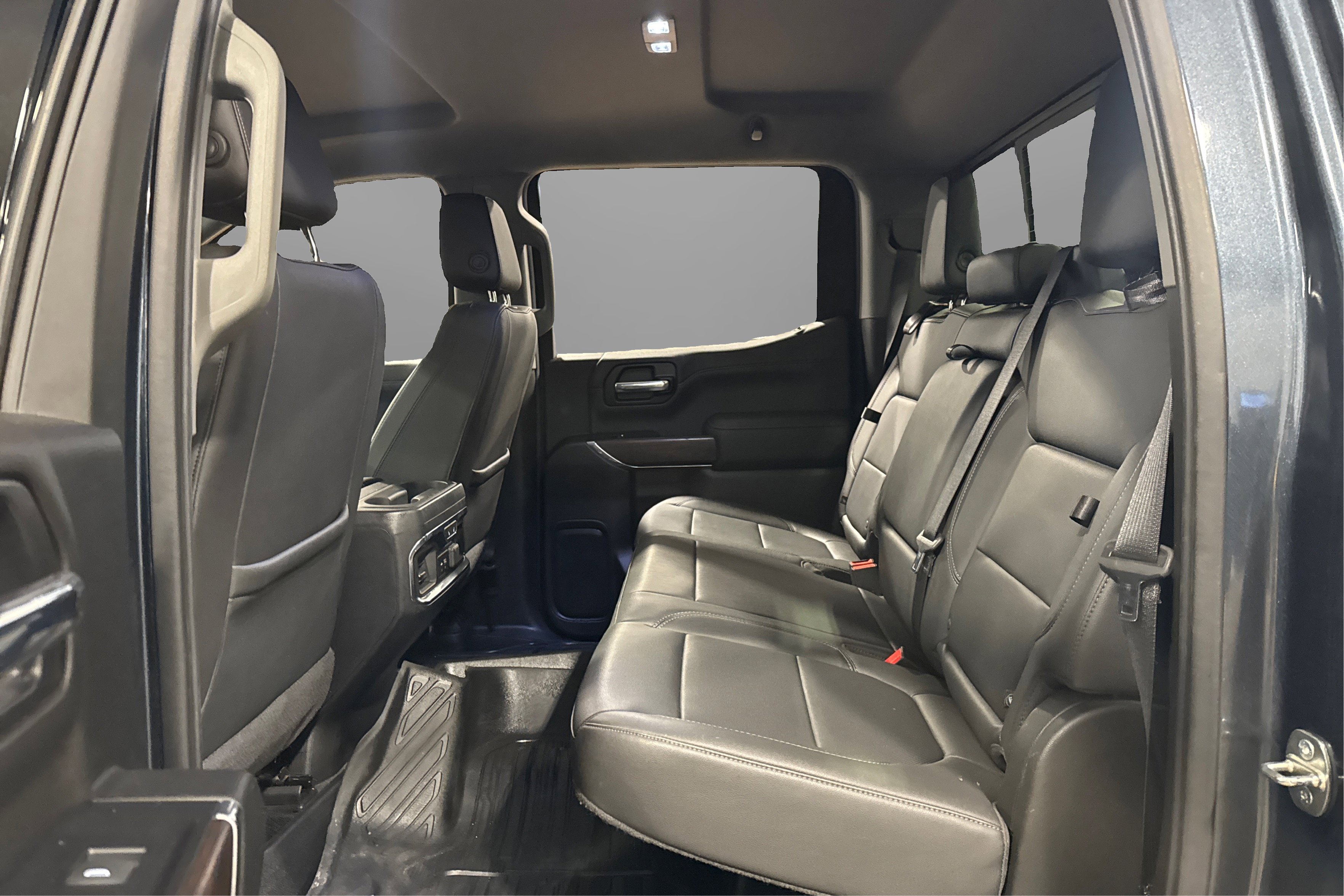 Used 2019 GMC Sierra 1500 SLT image 40