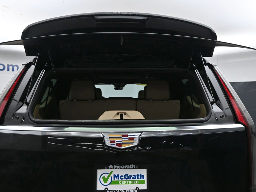 Used 2022 Cadillac Escalade ESV Premium Luxury image 13