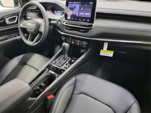 New 2026 Jeep Compass Limited image 32