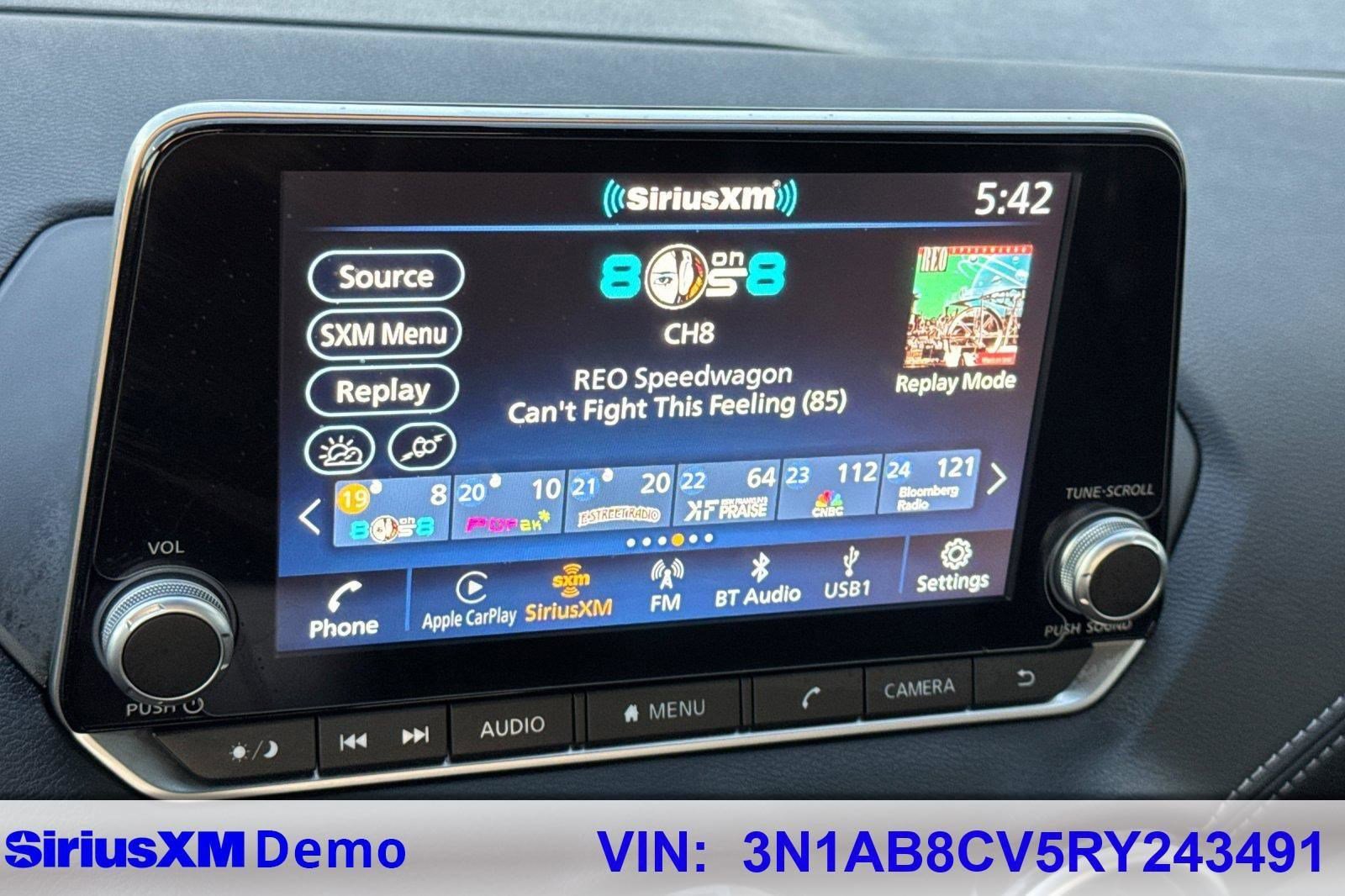 Used 2024 Nissan Sentra SV image 34