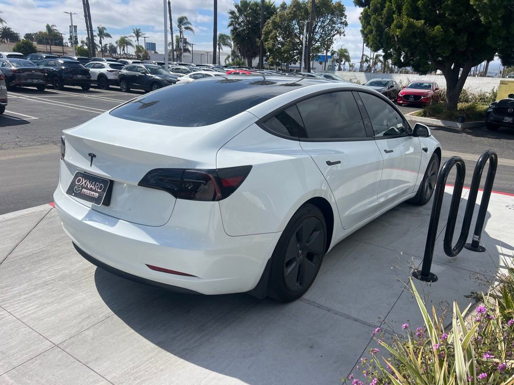 Used 2023 Tesla Model 3 Standard Range image 5