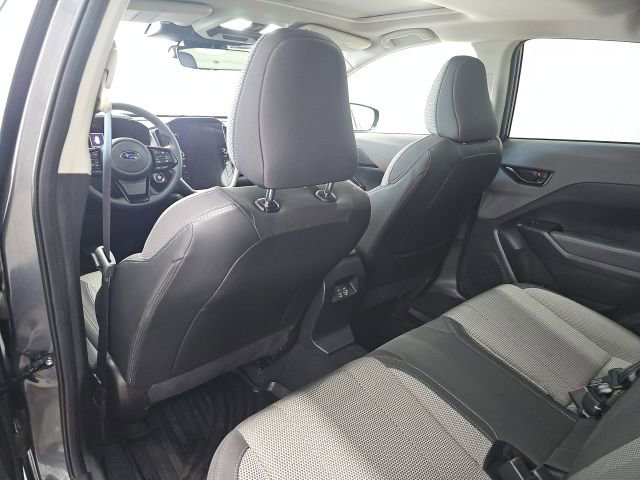 Used 2024 Subaru Crosstrek 2.0i Premium AWD/4WD image 17