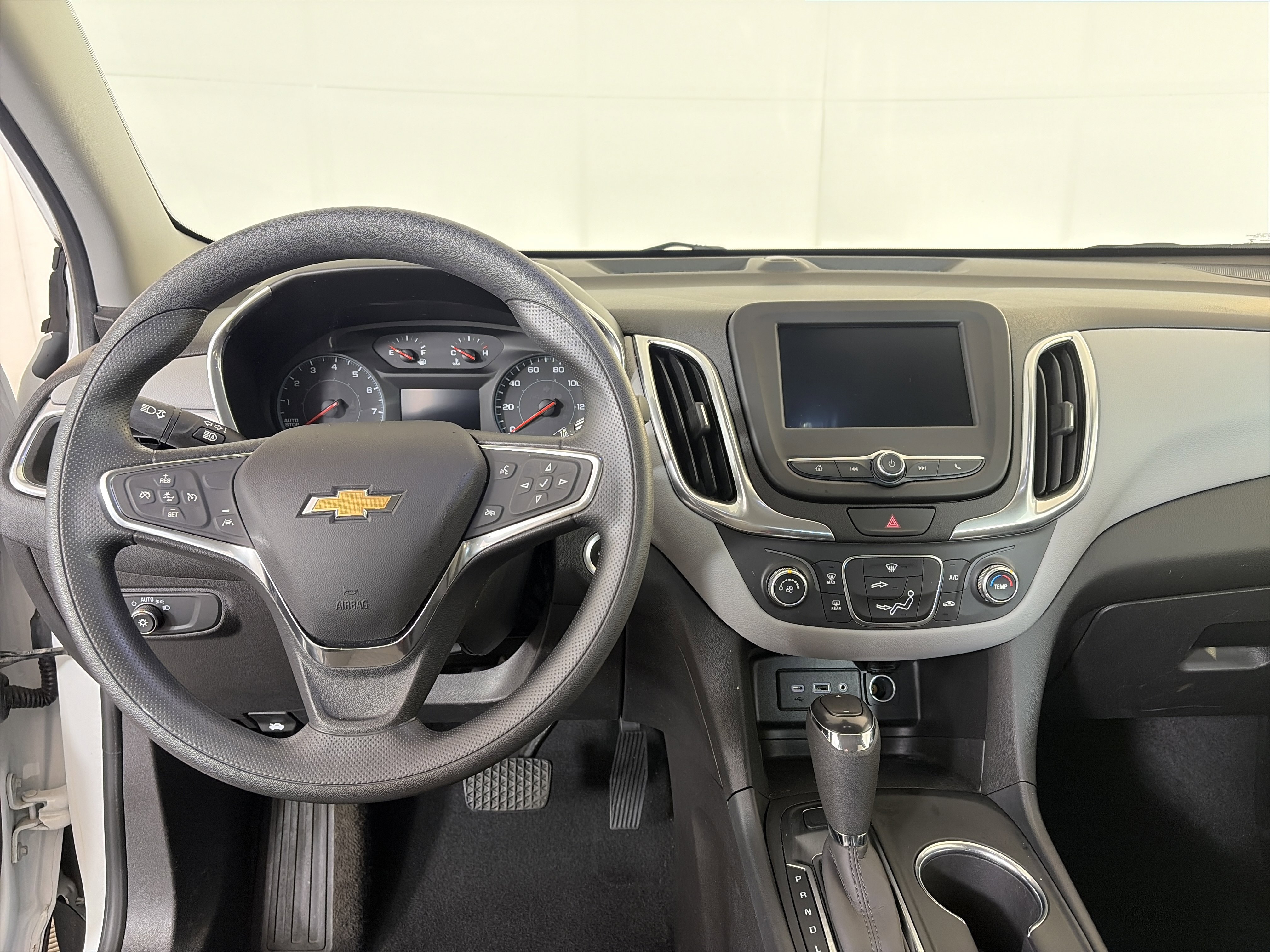 Certified 2021 Chevrolet Equinox LS image 3