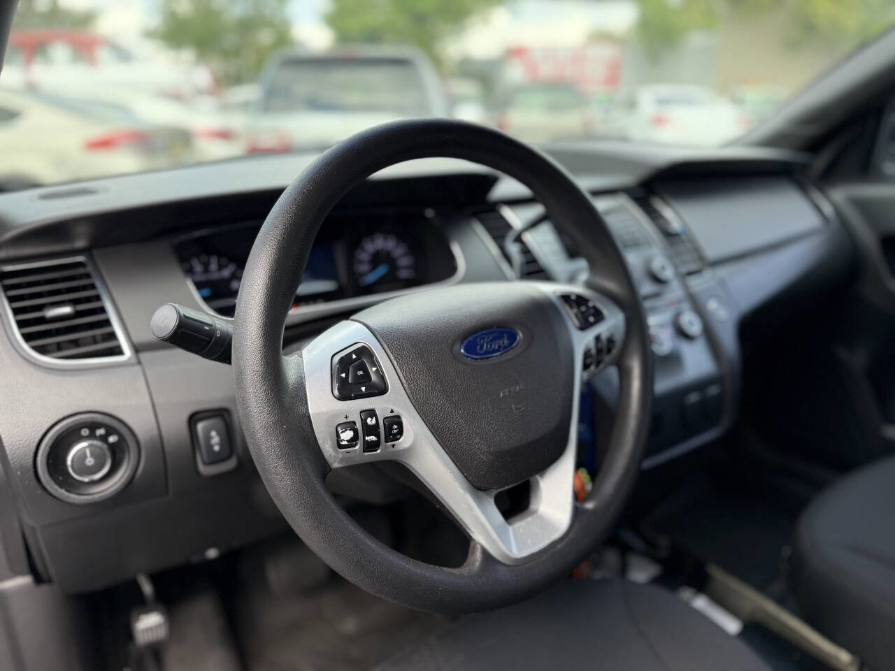 Used 2015 Ford Taurus Police Interceptor AWD image 13