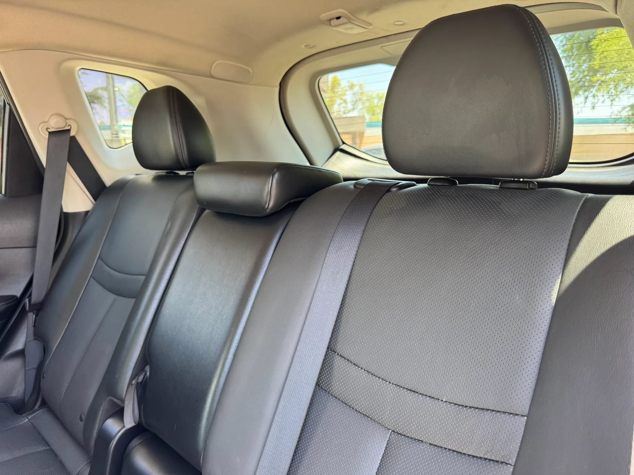 Used 2014 Nissan Rogue SL w/ SL Premium Package AWD/4WD image 27