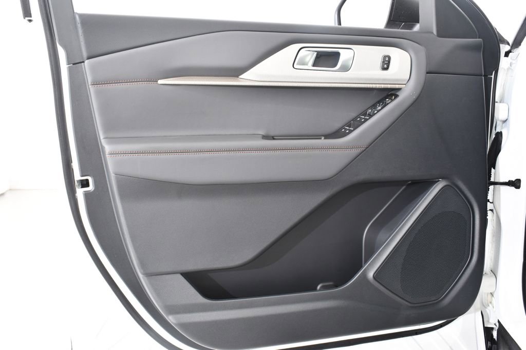 New 2026 Ford Explorer Active image 26