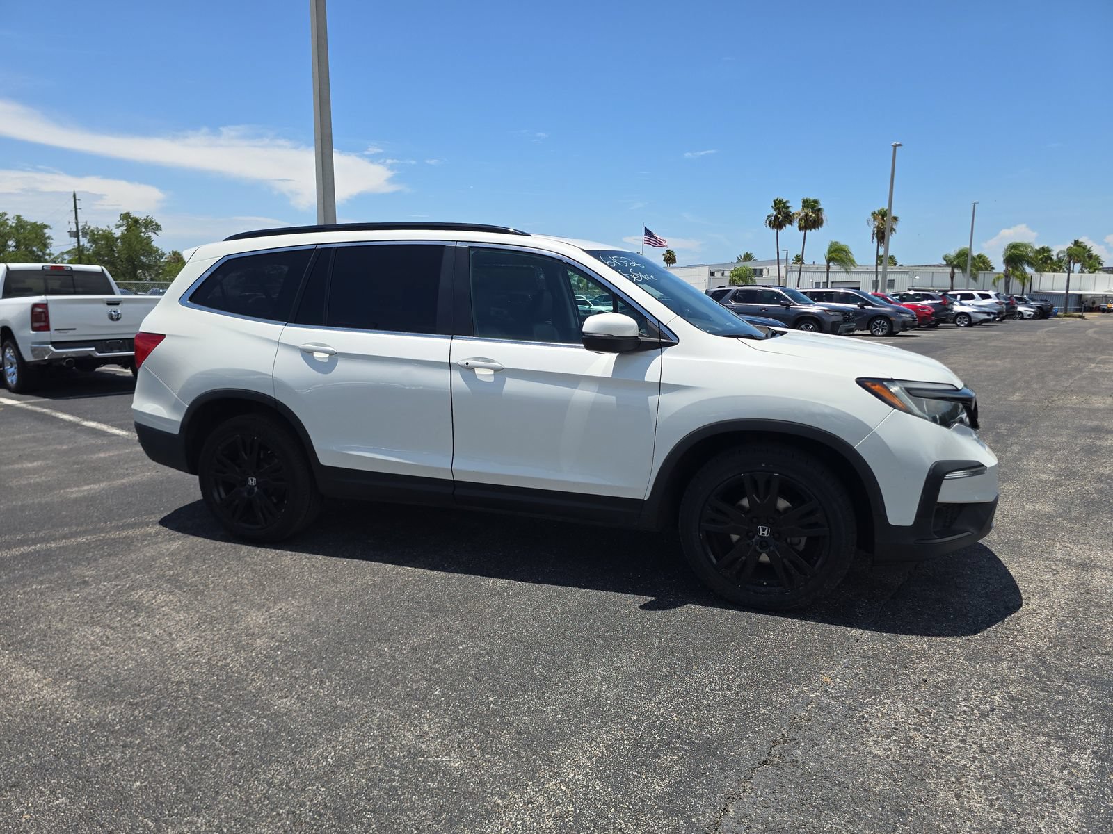 Used 2021 Honda Pilot Special Edition image 2