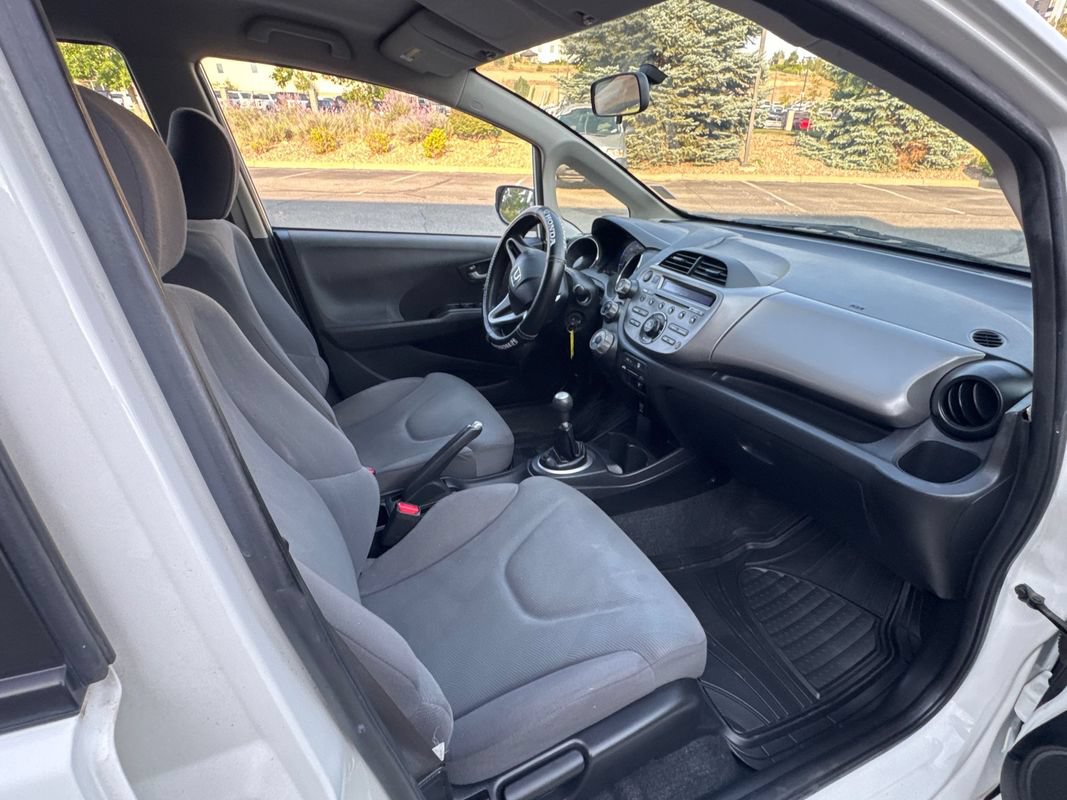 Used 2013 Honda Fit image 17