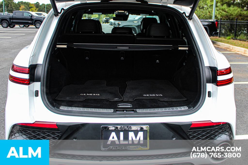 Used 2022 Genesis GV70 3.5T Sport w/ Sport Prestige Package image 22