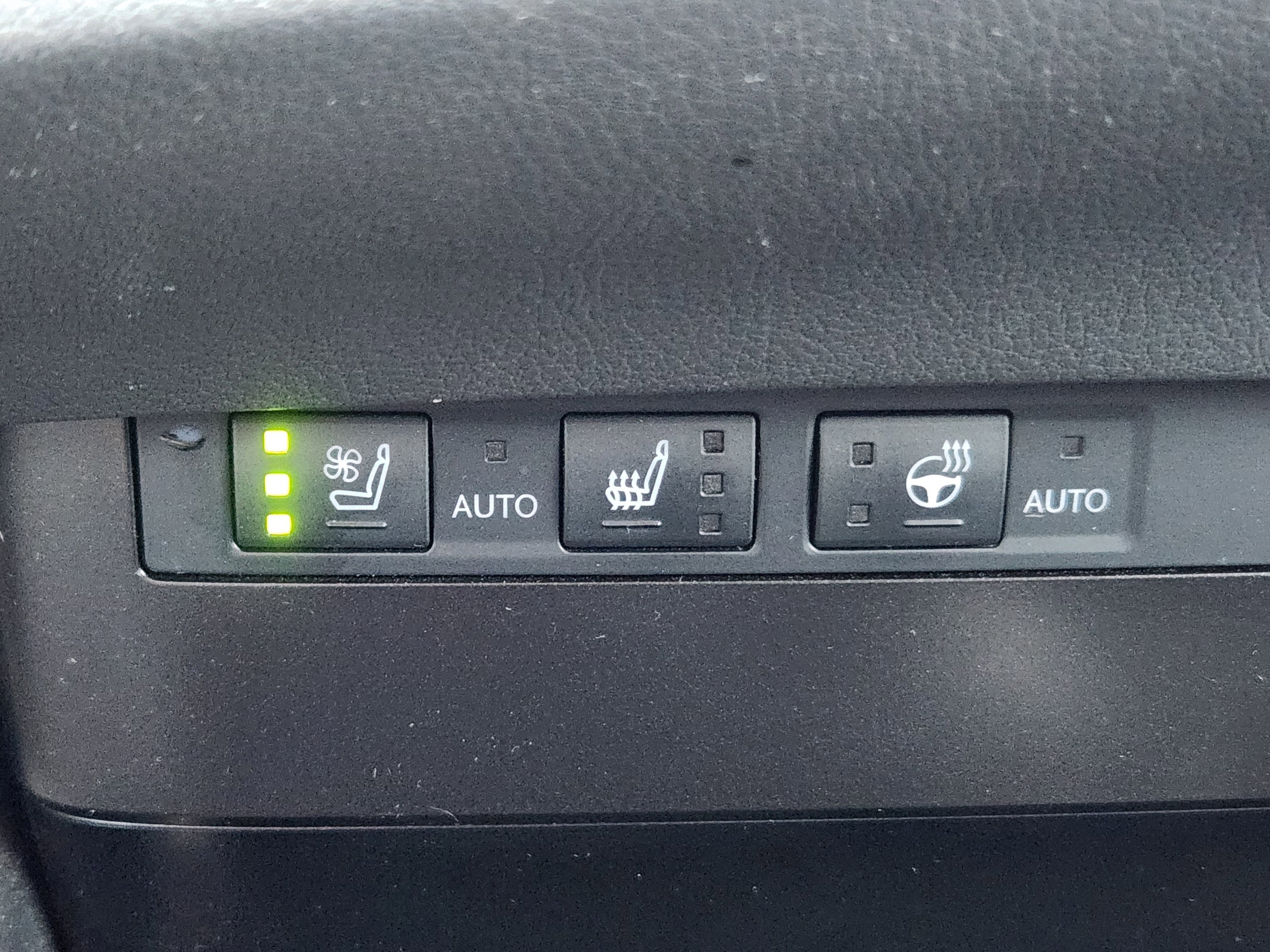 Used 2023 Lexus ES 250 w/ Premium Package AWD/4WD image 26
