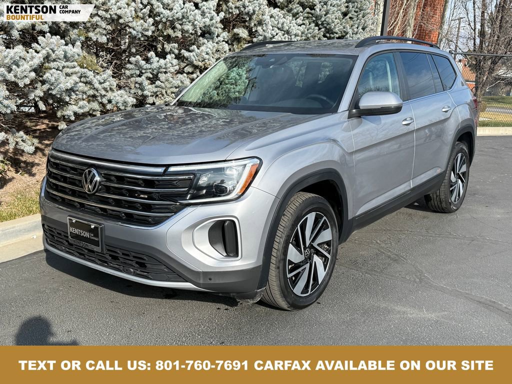 Used 2025 Volkswagen Atlas SE image 3