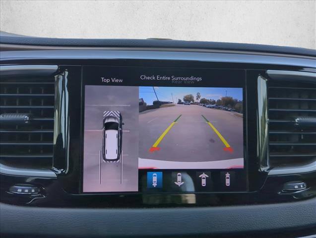 Used 2019 Chrysler Pacifica Touring-L Plus w/ Advanced Safetytec Group FWD image 22