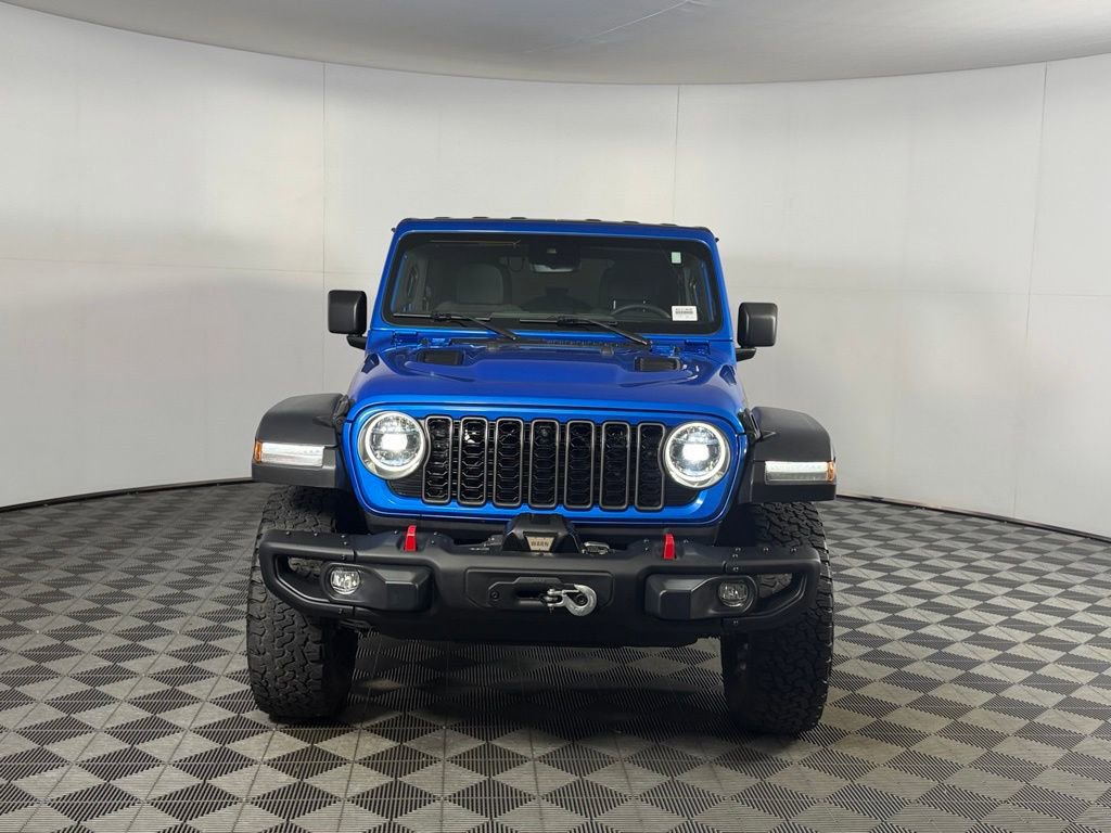 Used 2024 Jeep Wrangler Unlimited Rubicon w/ Capability Package image 13