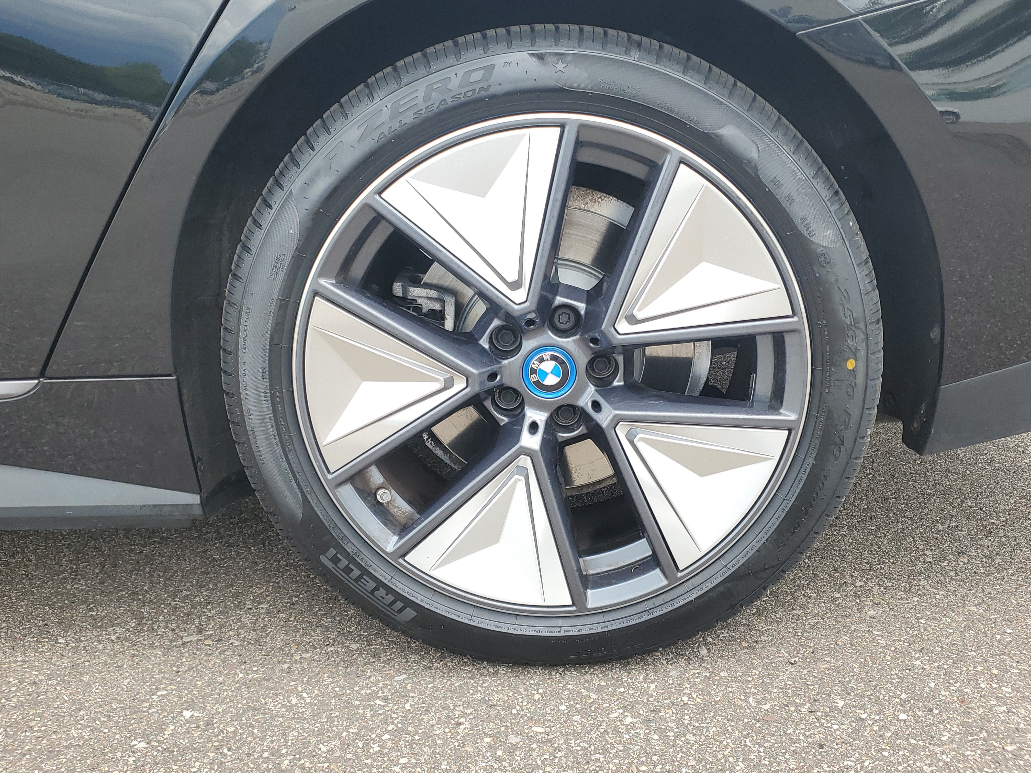 Certified 2023 BMW i4 eDrive35 w/ Premium Package RWD image 27