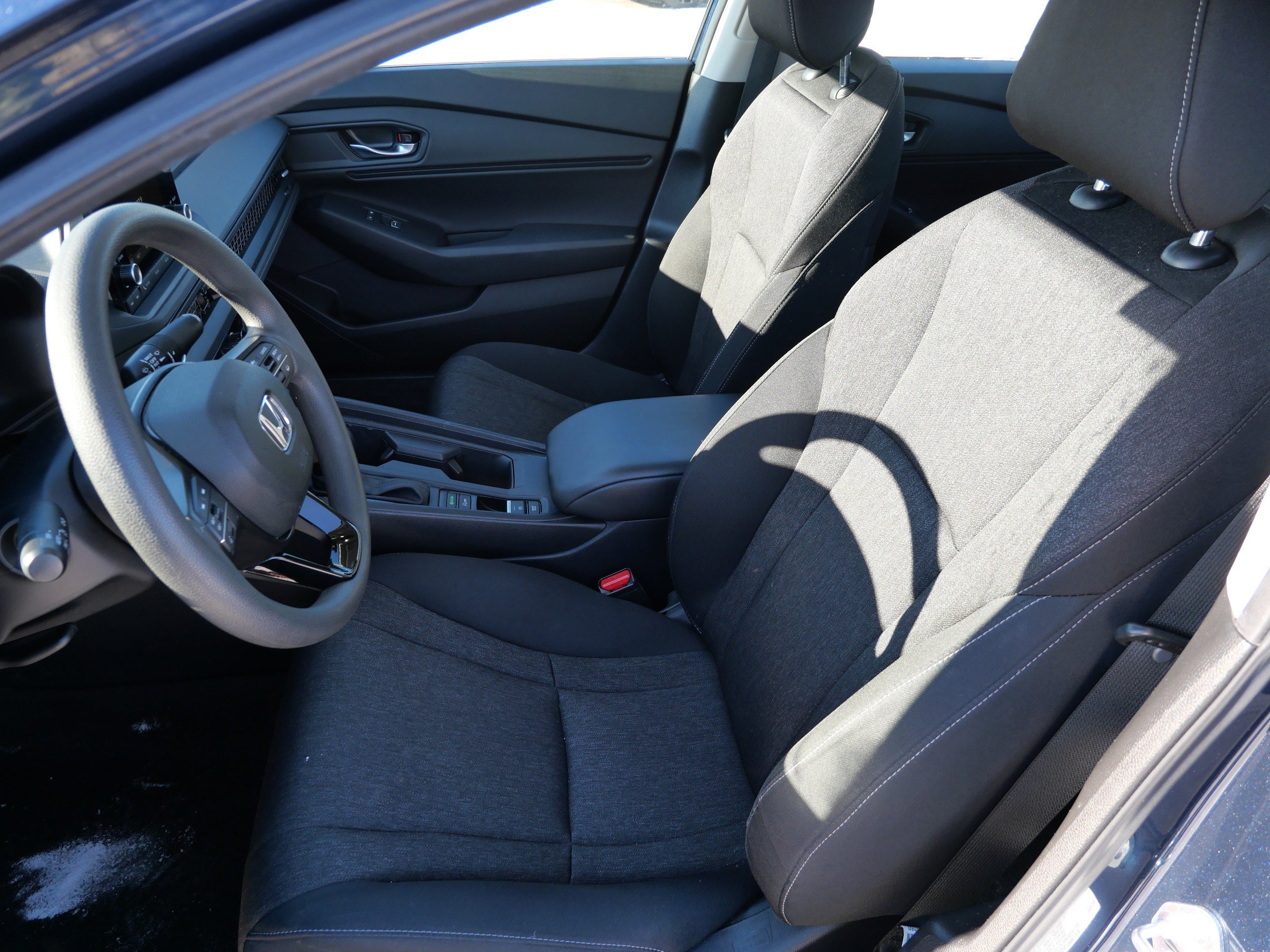 Used 2024 Honda Accord EX image 19