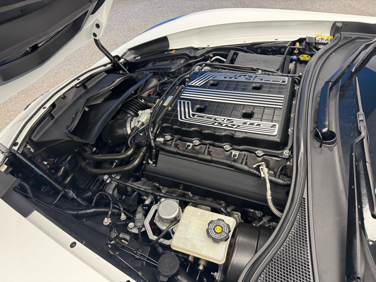 Used 2019 Chevrolet Corvette Z06 image 23