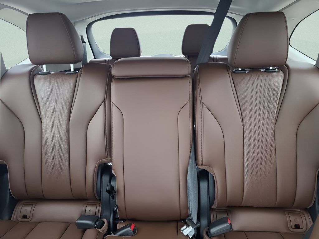 New 2026 Acura MDX FWD w/ Technology Package image 13