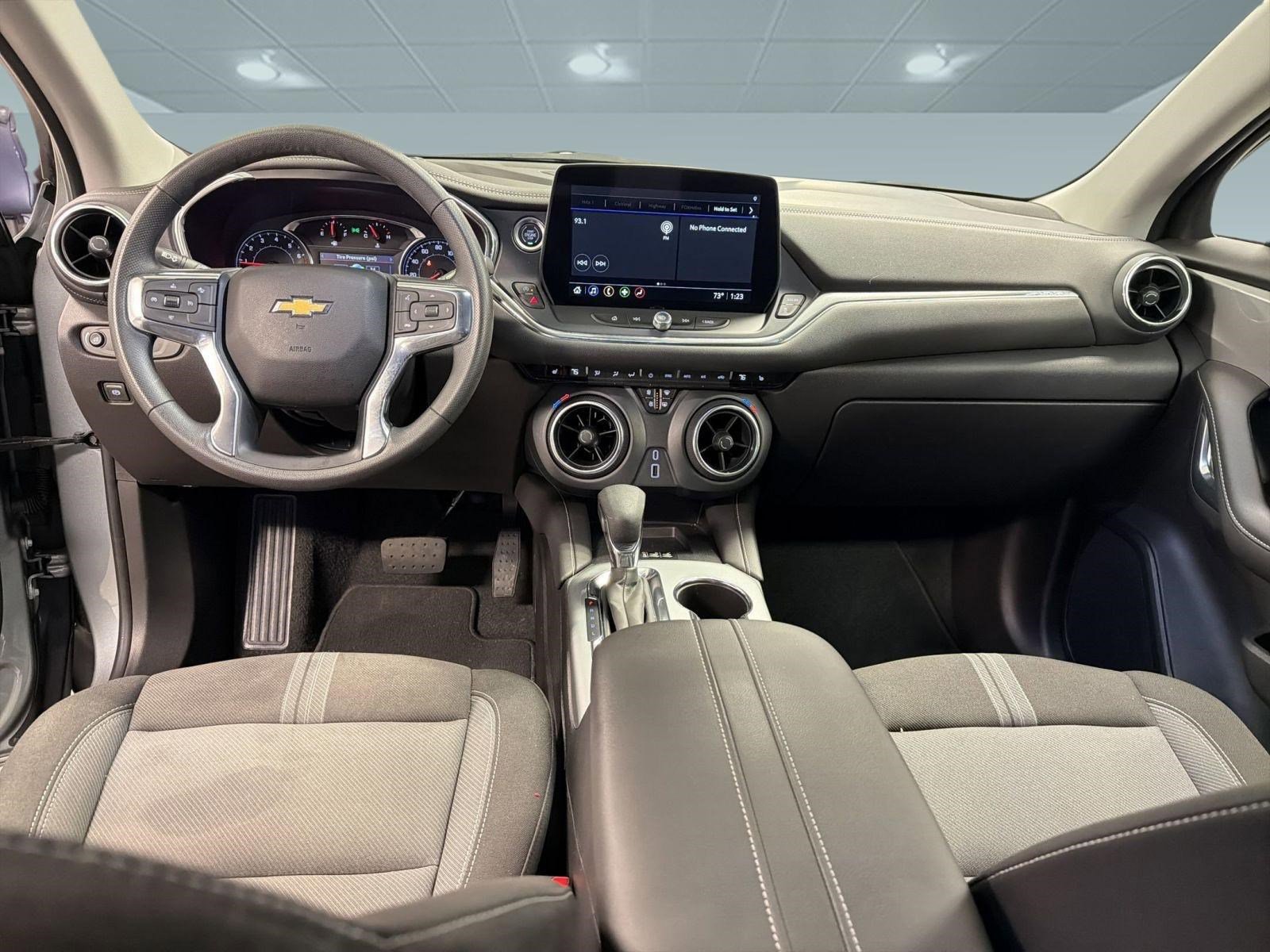 Certified 2024 Chevrolet Blazer LT w/ Convenience Package FWD image 15