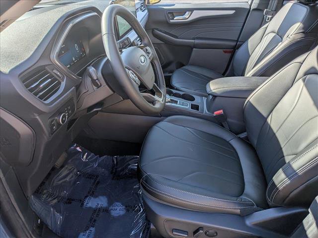 New 2026 Ford Escape SE w/ PHEV Premium Package image 4