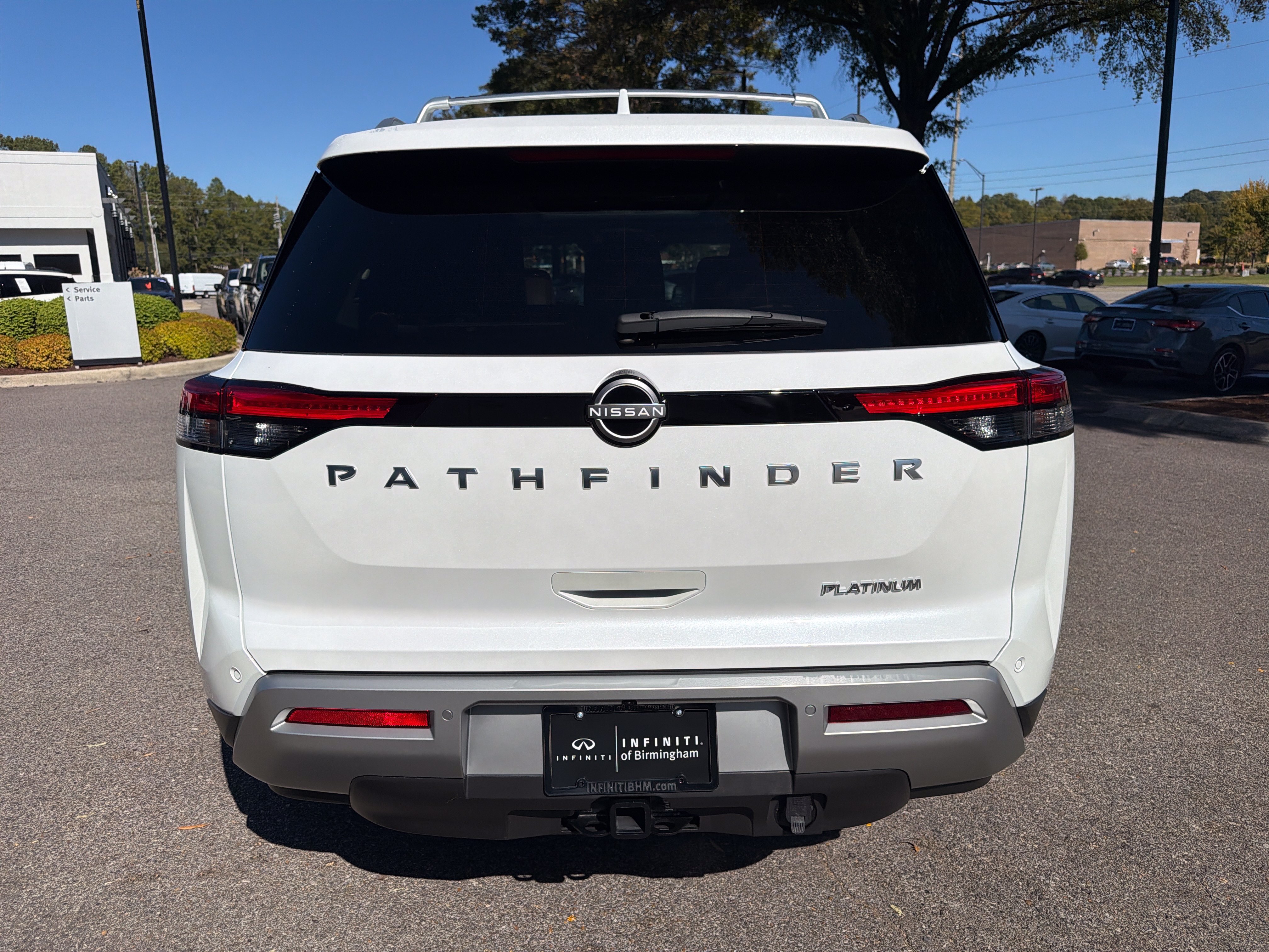 Used 2025 Nissan Pathfinder Platinum w/ Cargo Package FWD image 11