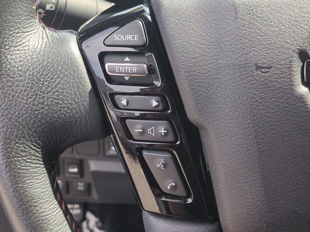 Certified 2023 Nissan Frontier PRO-4X w/ Pro-4X Premium Package AWD/4WD image 20