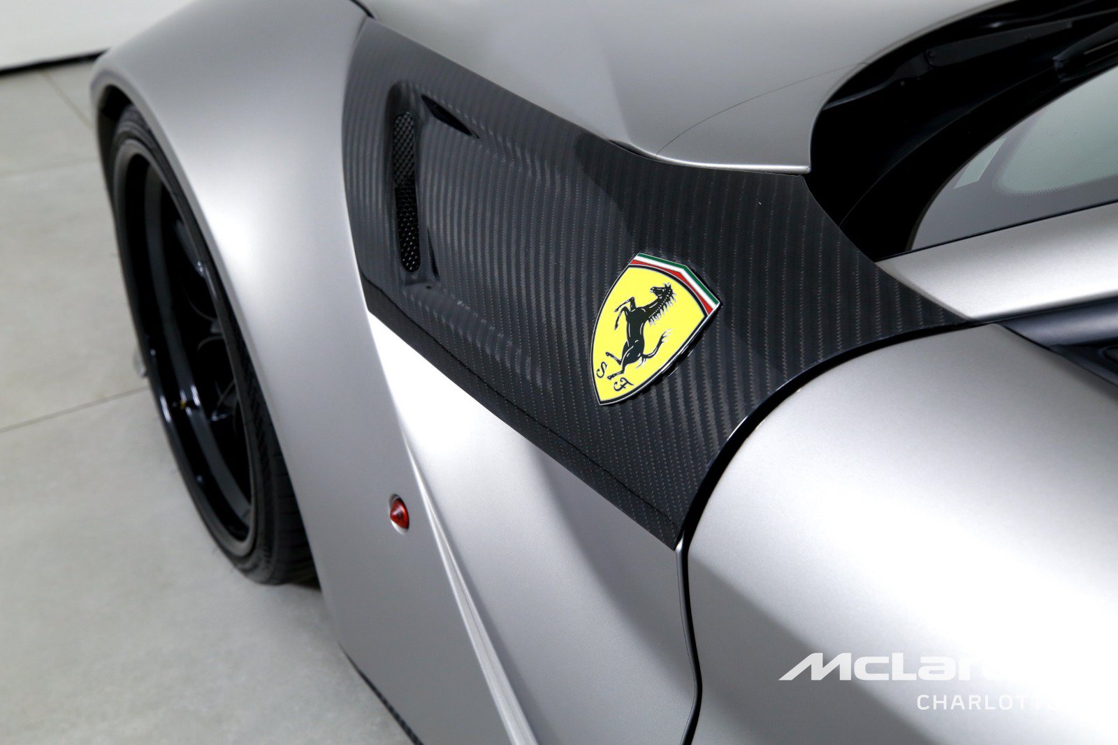 Used 2016 Ferrari F12 Berlinetta RWD image 28