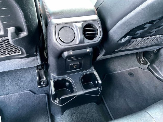 Used 2020 Jeep Gladiator Rubicon AWD/4WD image 24