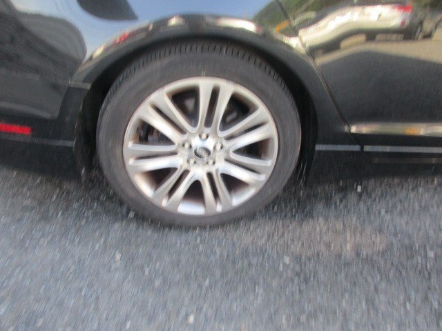 Used 2013 Lincoln MKZ FWD image 11