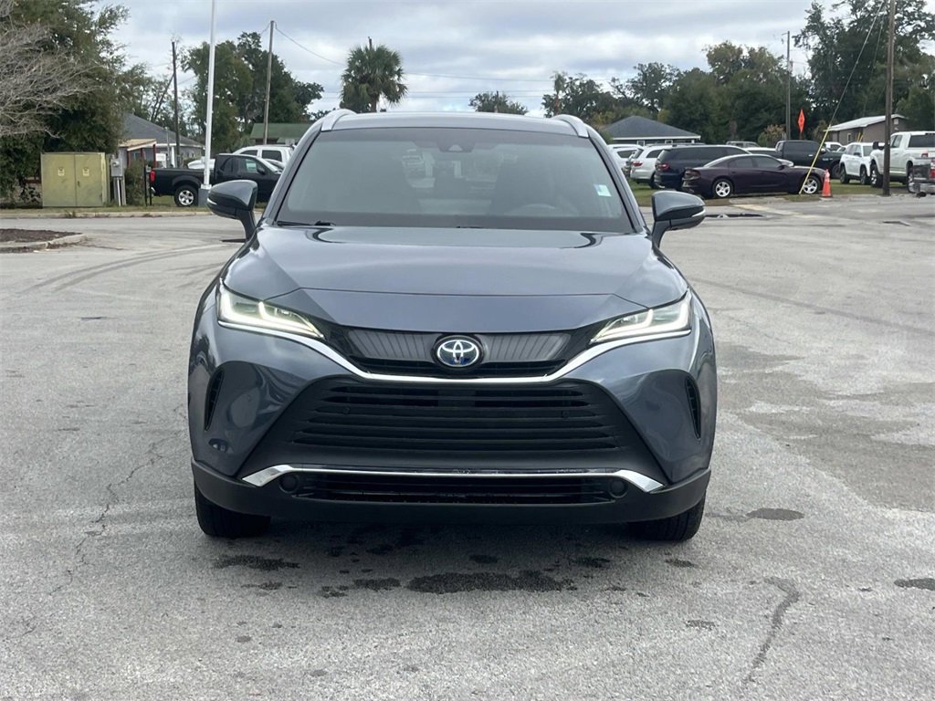 Used 2022 Toyota Venza XLE image 8
