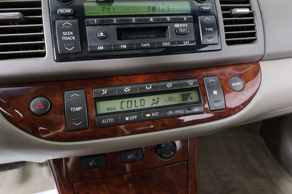 Used 2005 Toyota Camry XLE image 30