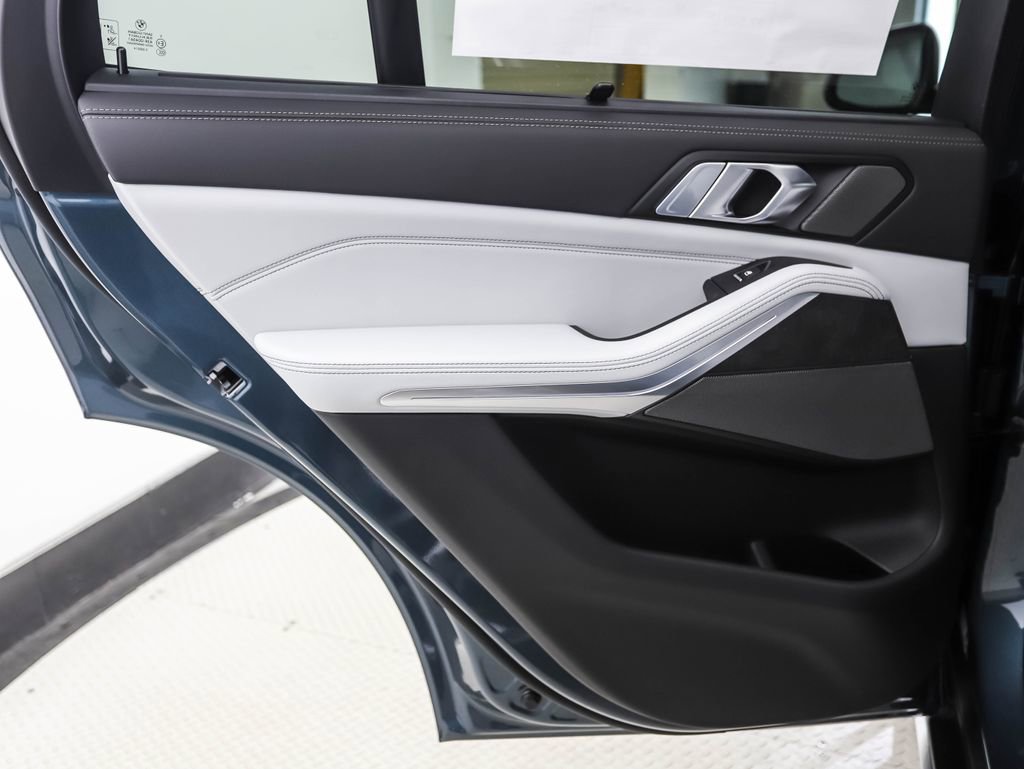 Used 2026 BMW X5 xDrive40i image 20