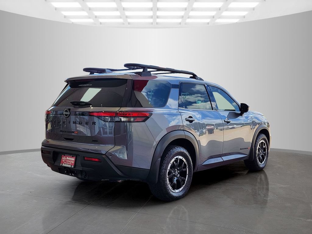 Used 2023 Nissan Pathfinder Rock Creek AWD/4WD image 5