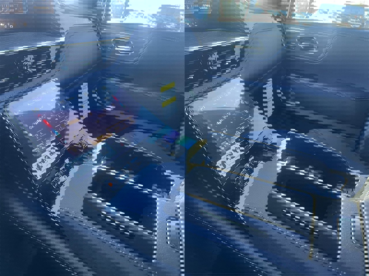 New 2026 INFINITI QX80 4WD w/ Sport Exterior Package image 17